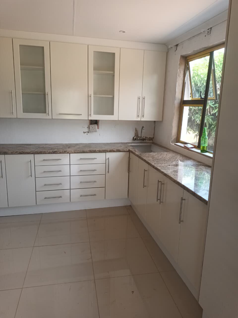 Modern Kitchen Cupboards